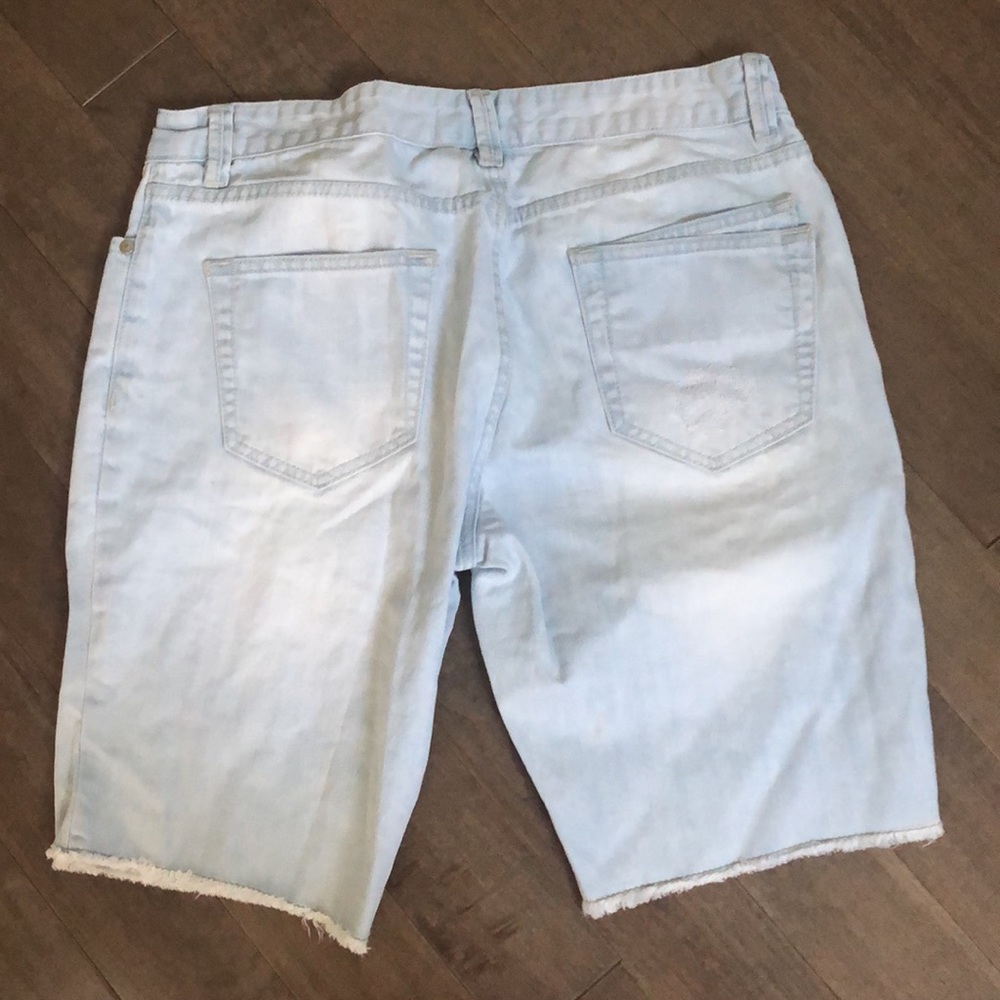 American Rag Jean Short - Picture 6 of 6